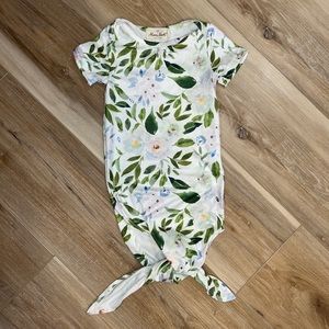 Floral Green Baby Girl Knot Gown | Marie Nicole | Size 0-3 M | Milk Silk